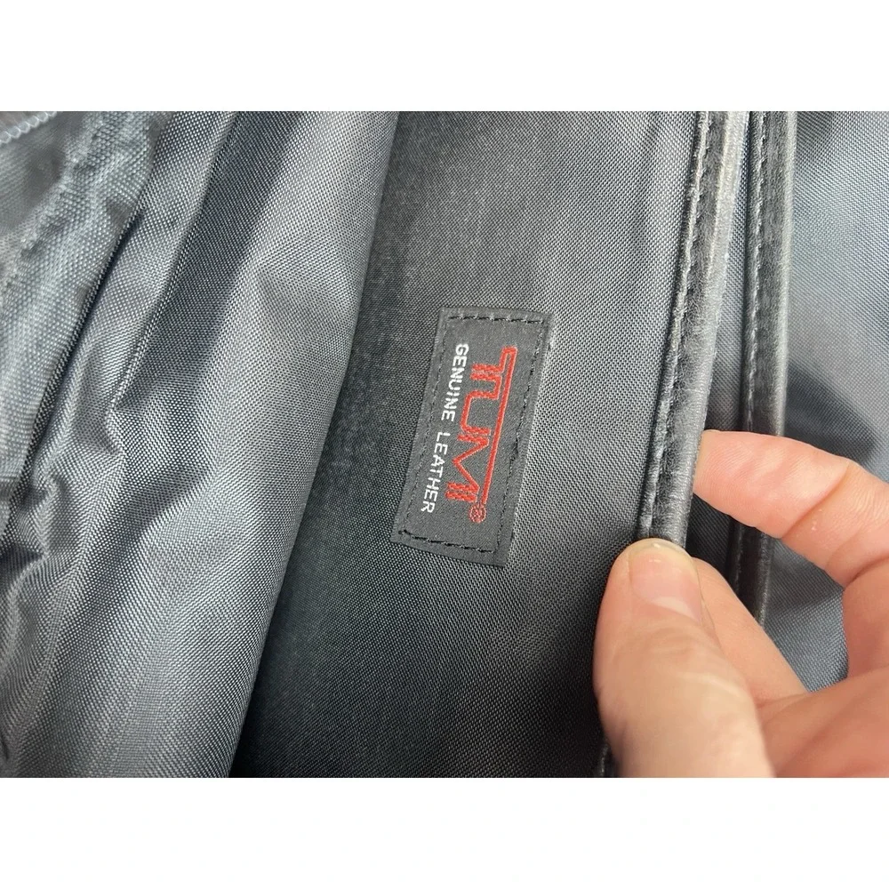 Tumi‎ Black Leather Alpha Expandable Organizer Computer Briefcase Bag Patina